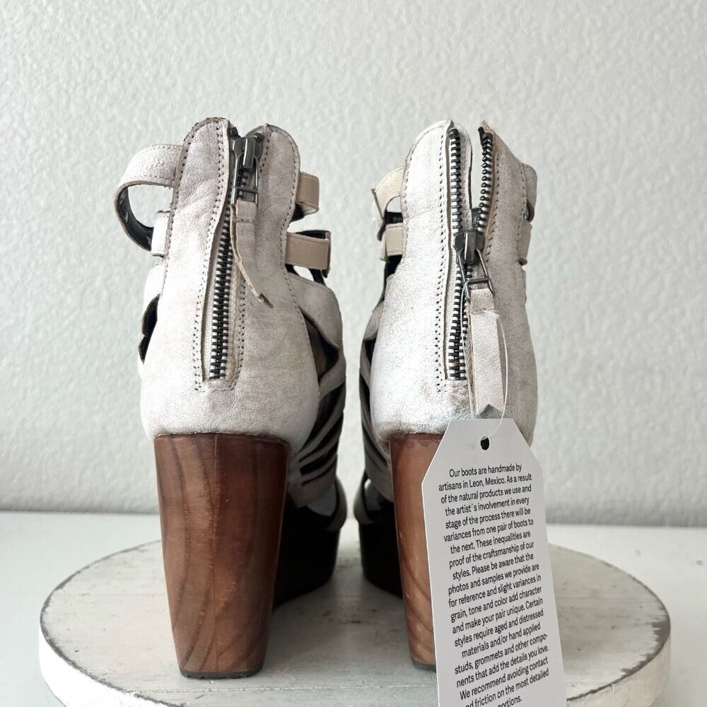 Lane Boots BECCA Wedges Womens Sz 5 Western Cowgirl White Wooden Heeled Sandals - Picture 3 of 12